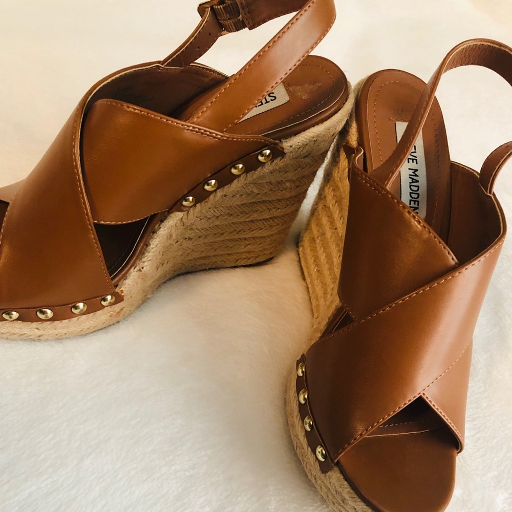 STEVE MADDEN Brown Wedges Size 8.5